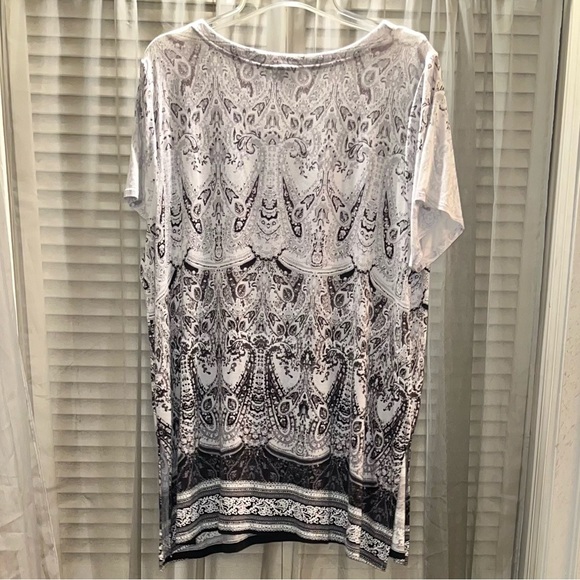 ANTIBES BLANC Women’s Short Sleeve Print Top. Sz 2X - Picture 3 of 4